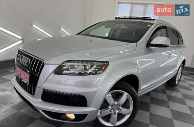 Позашляховик / Кросовер Audi Q7 2013 в 