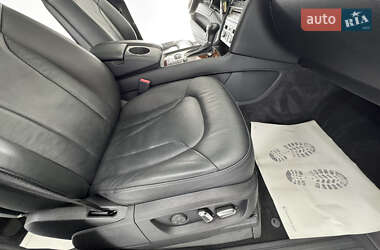 Позашляховик / Кросовер Audi Q7 2013 в 