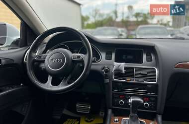 Внедорожник / Кроссовер Audi Q7 2014 в 