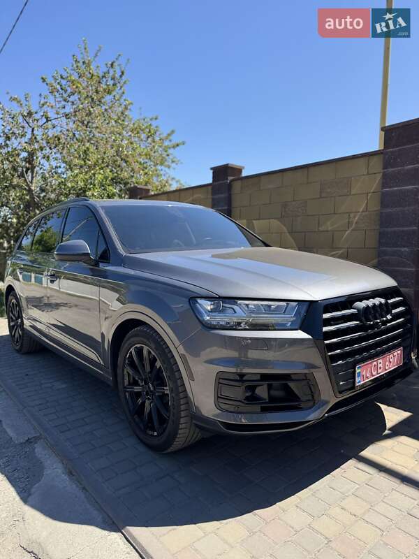 Внедорожник / Кроссовер Audi Q7 2018 в Днепре