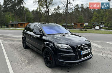 Внедорожник / Кроссовер Audi Q7 2010 в 