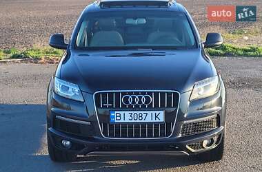 Внедорожник / Кроссовер Audi Q7 2012 в 