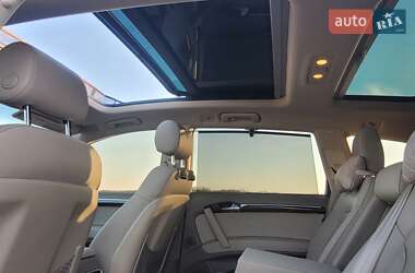 Внедорожник / Кроссовер Audi Q7 2012 в 
