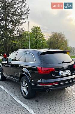 Внедорожник / Кроссовер Audi Q7 2010 в 