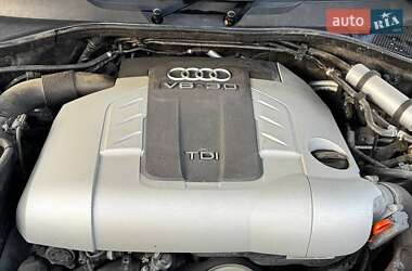 Внедорожник / Кроссовер Audi Q7 2010 в 