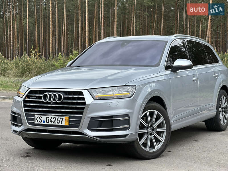 Внедорожник / Кроссовер Audi Q7 2016 в Сарнах