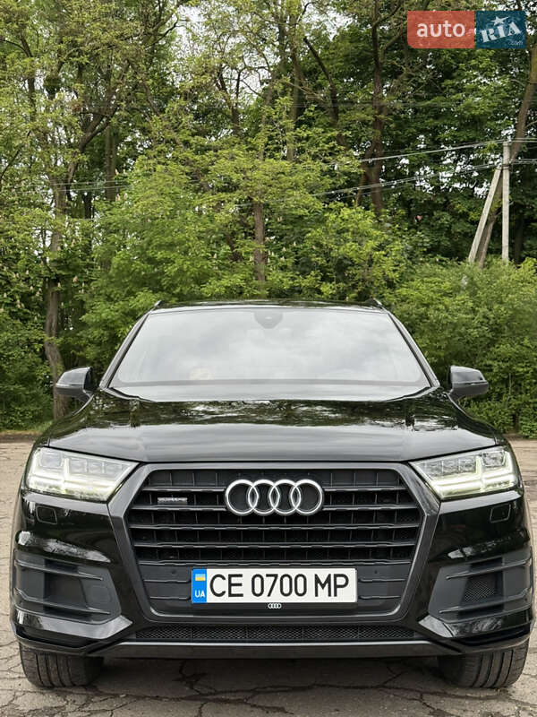 Позашляховик / Кросовер Audi Q7 2019 в Чернівцях