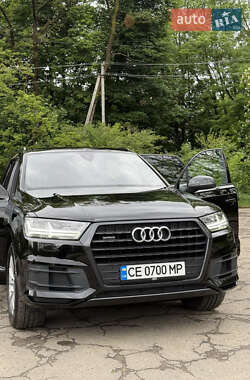 Внедорожник / Кроссовер Audi Q7 2019 в 