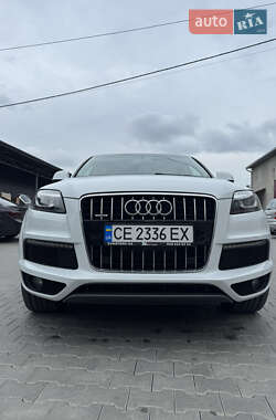 Позашляховик / Кросовер Audi Q7 2013 в 
