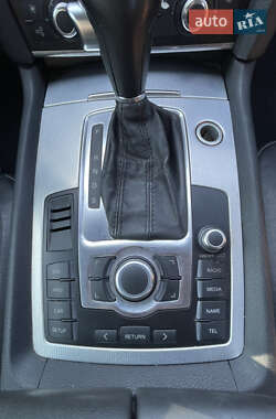 Внедорожник / Кроссовер Audi Q7 2009 в 