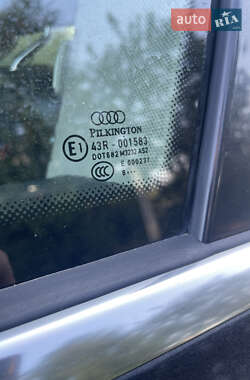 Внедорожник / Кроссовер Audi Q7 2009 в 