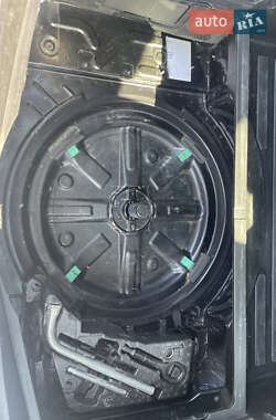 Внедорожник / Кроссовер Audi Q7 2009 в 