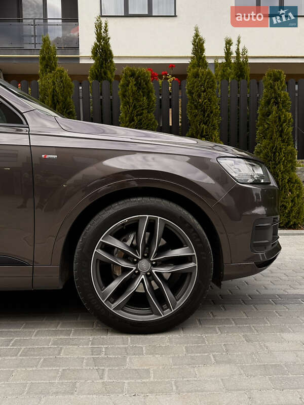 Внедорожник / Кроссовер Audi Q7 2015 в Тернополе фото 20 Внедорожник / Кроссовер Audi Q7 2015 в Тернополе