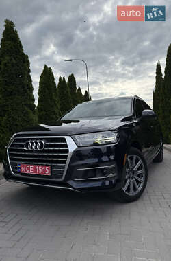 Внедорожник / Кроссовер Audi Q7 2017 в Львове