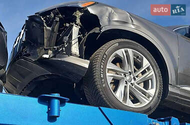 Внедорожник / Кроссовер Audi Q7 2020 в 
