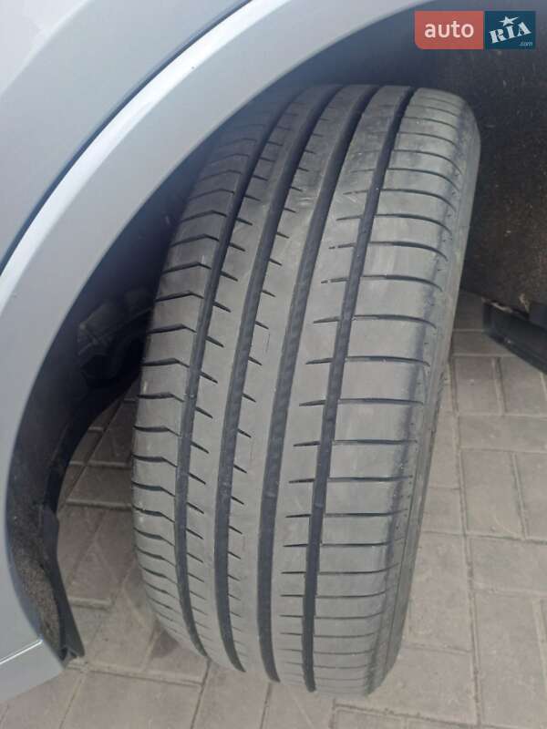 Внедорожник / Кроссовер Audi Q7 2020 в Умани