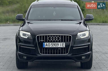 Внедорожник / Кроссовер Audi Q7 2011 в 