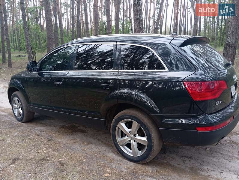 Внедорожник / Кроссовер Audi Q7 2008 в Черкассах