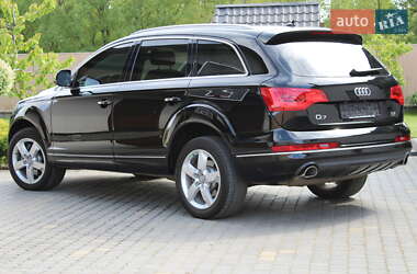 Внедорожник / Кроссовер Audi Q7 2014 в 