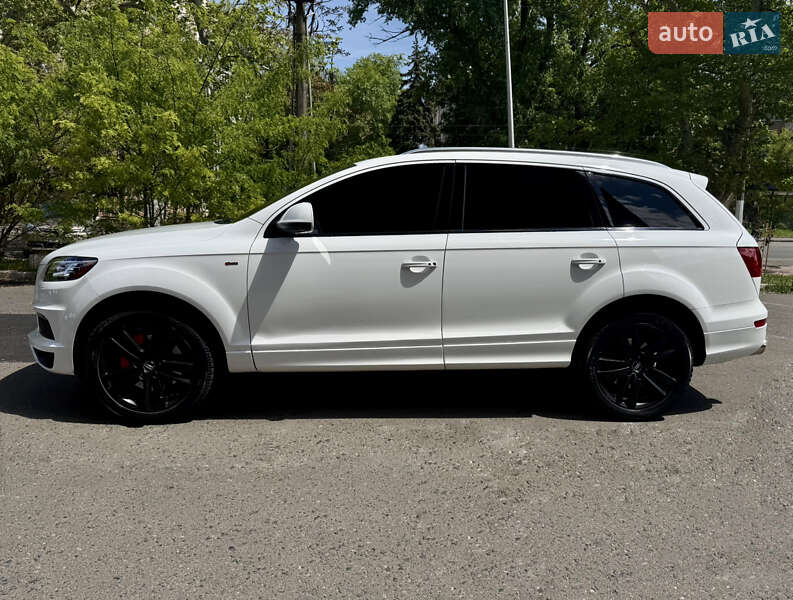 Внедорожник / Кроссовер Audi Q7 2012 в Одессе
