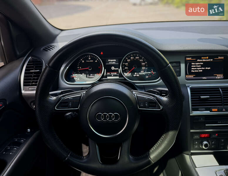 Внедорожник / Кроссовер Audi Q7 2012 в Одессе