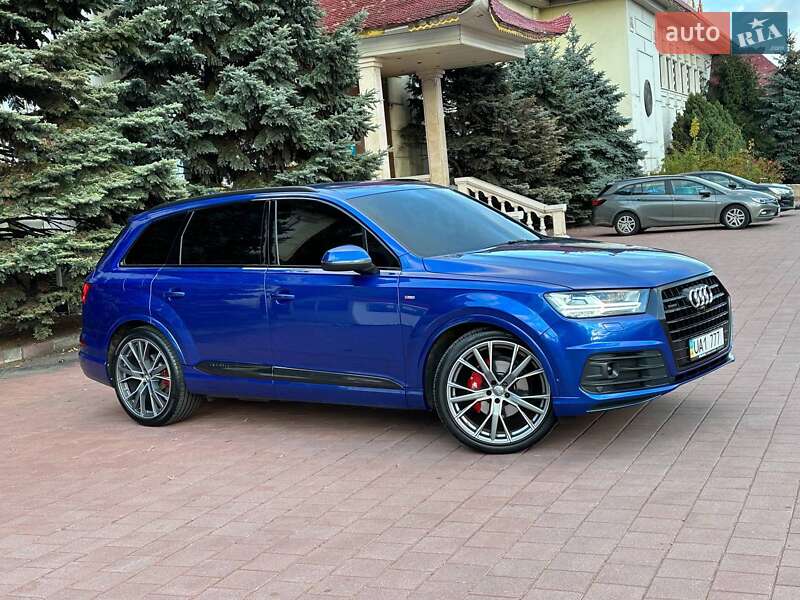 Внедорожник / Кроссовер Audi Q7 2016 в Харькове