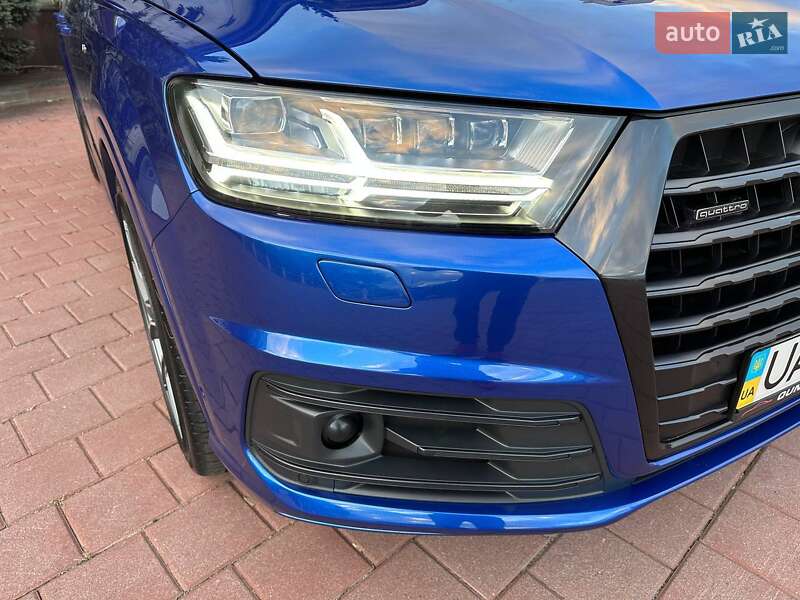 Внедорожник / Кроссовер Audi Q7 2016 в Харькове