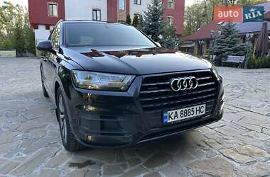 Внедорожник / Кроссовер Audi Q7 2019 в 