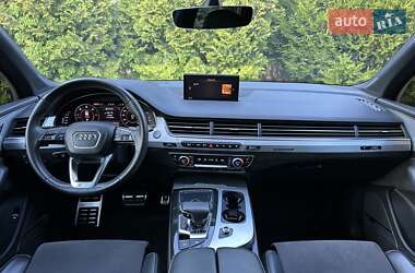 Внедорожник / Кроссовер Audi Q7 2019 в 