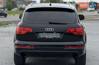 Внедорожник / Кроссовер Audi Q7 2006 в 