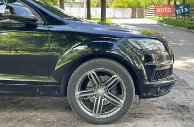 Внедорожник / Кроссовер Audi Q7 2013 в 