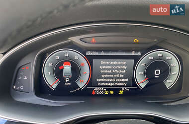 Внедорожник / Кроссовер Audi Q7 2022 в 