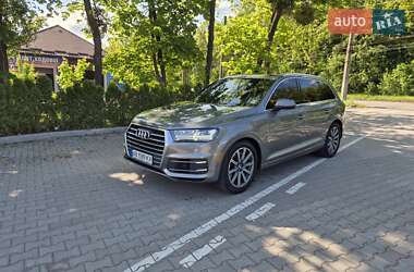 Внедорожник / Кроссовер Audi Q7 2017 в Виннице