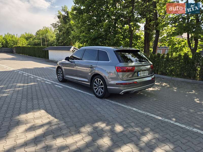 Внедорожник / Кроссовер Audi Q7 2017 в Виннице