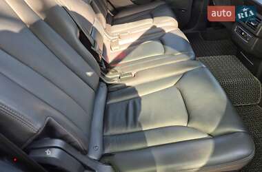 Внедорожник / Кроссовер Audi Q7 2017 в 