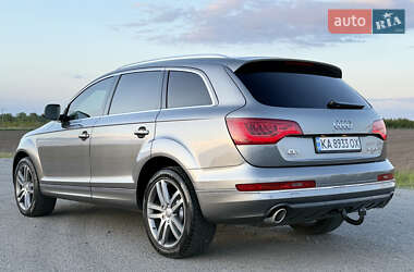 Внедорожник / Кроссовер Audi Q7 2010 в 