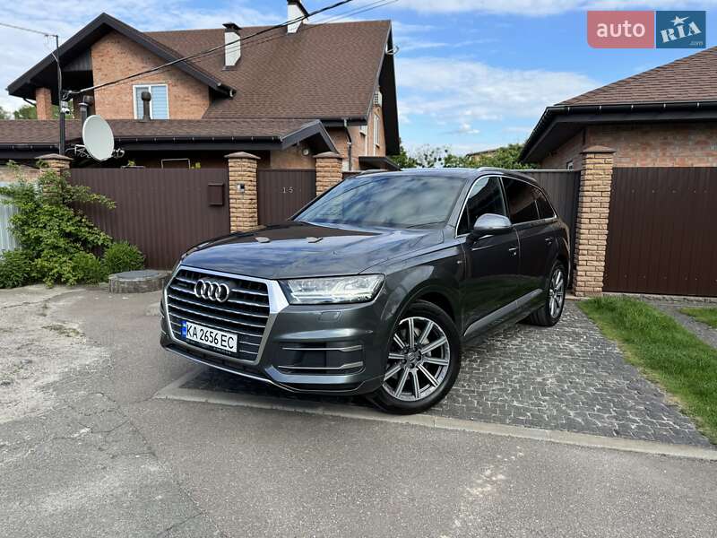 Позашляховик / Кросовер Audi Q7 2018 в Києві фото 2 Позашляховик / Кросовер Audi Q7 2018 в Києві