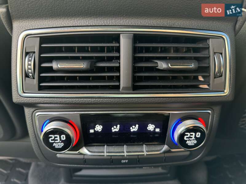 Позашляховик / Кросовер Audi Q7 2018 в Києві фото 47 Позашляховик / Кросовер Audi Q7 2018 в Києві