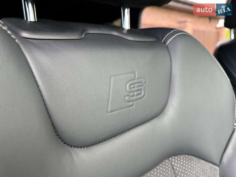 Позашляховик / Кросовер Audi Q7 2018 в Києві фото 58 Позашляховик / Кросовер Audi Q7 2018 в Києві