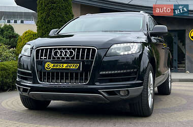 Внедорожник / Кроссовер Audi Q7 2015 в 