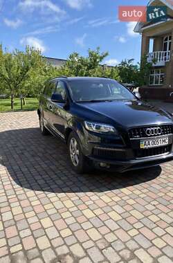 Позашляховик / Кросовер Audi Q7 2011 в Києві