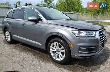 Позашляховик / Кросовер Audi Q7 2017 в 