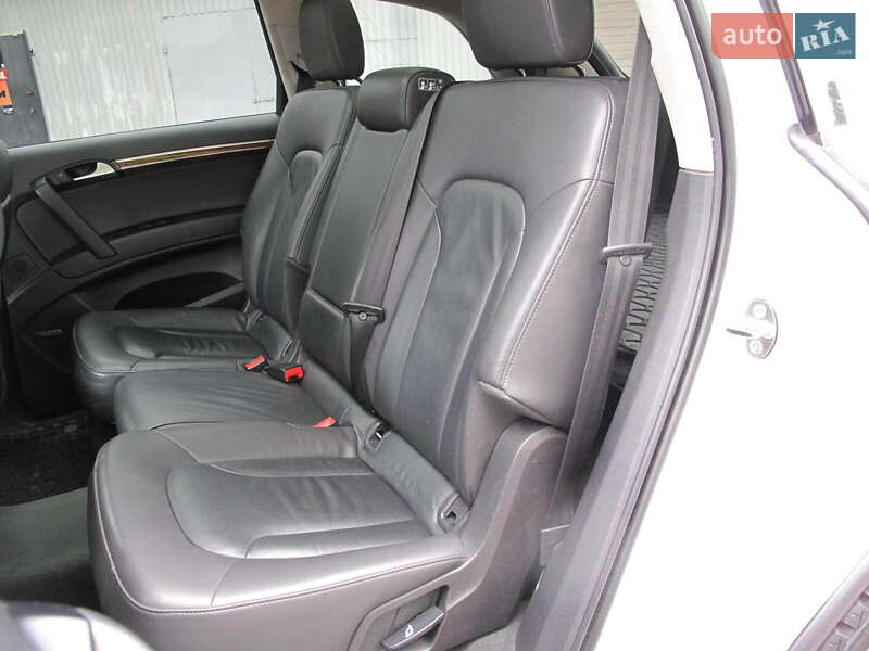 Внедорожник / Кроссовер Audi Q7 2014 в Киеве