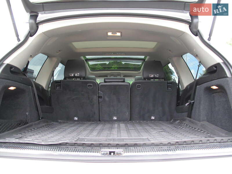 Внедорожник / Кроссовер Audi Q7 2014 в Киеве