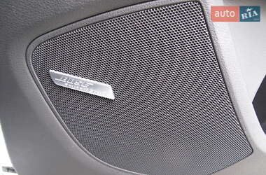 Внедорожник / Кроссовер Audi Q7 2014 в 
