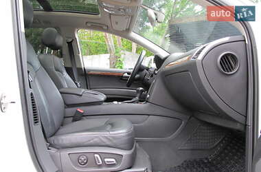 Внедорожник / Кроссовер Audi Q7 2014 в 