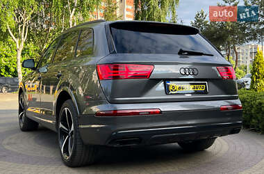 Внедорожник / Кроссовер Audi Q7 2019 в 