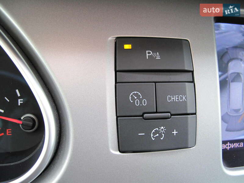 Позашляховик / Кросовер Audi Q7 2014 в Києві