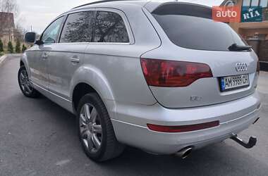 Внедорожник / Кроссовер Audi Q7 2008 в 