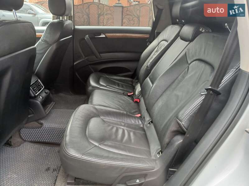 Внедорожник / Кроссовер Audi Q7 2008 в Звягеле